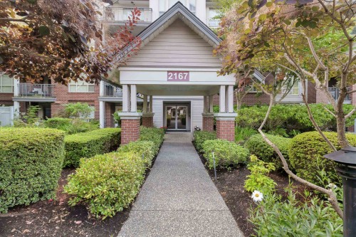 103-2167 152 Street  Surrey, BC V4A 4P1