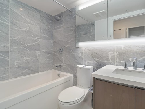 509-13696 100 Avenue, Surrey, BC 