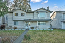 8825 160 Street  Surrey, BC V4N 2X8