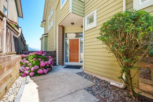 11397 154A Street, Surrey, BC 