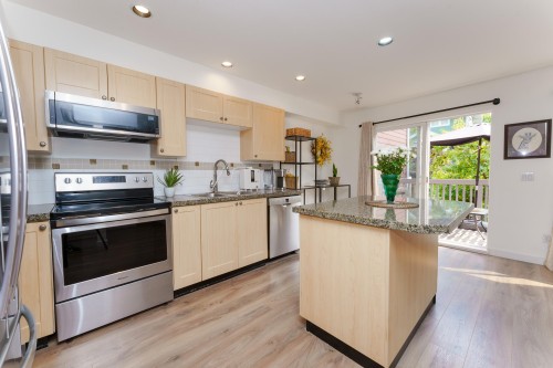 170-15168 36 Avenue, Surrey, BC 