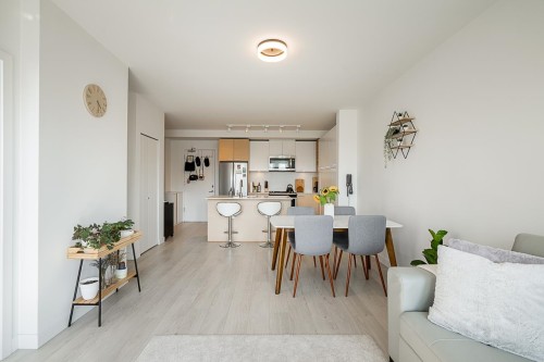 519-13963 105 Boulevard, Surrey, BC 