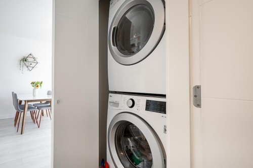 519-13963 105 Boulevard, Surrey, BC 