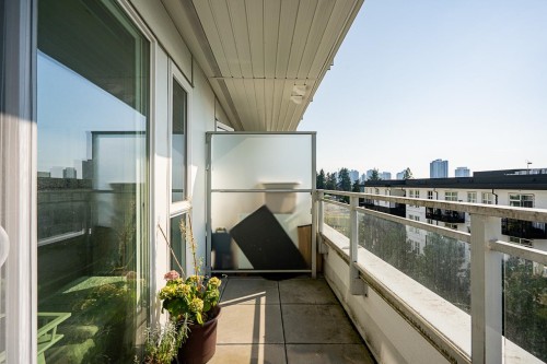 519-13963 105 Boulevard, Surrey, BC 