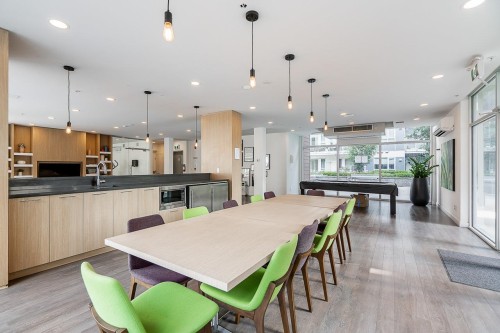 519-13963 105 Boulevard, Surrey, BC 