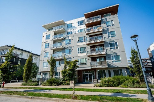 519-13963 105 Boulevard, Surrey, BC 