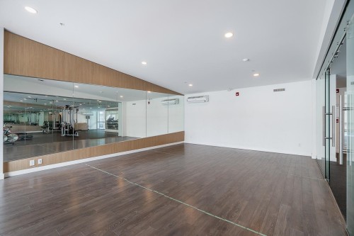 519-13963 105 Boulevard, Surrey, BC 