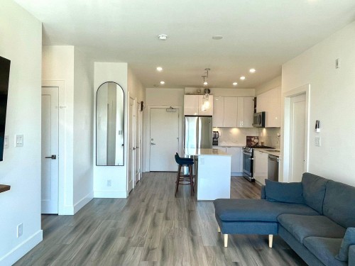 403-8447 202 Street, Langley, BC 