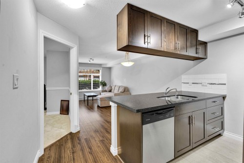 117-5650 201A Street, Langley, BC 