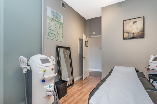 409-20238 Fraser Highway, Langley, BC 