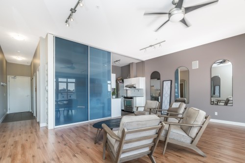 409-20238 Fraser Highway, Langley, BC 