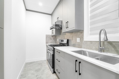 5970 127A Street, Surrey, BC 