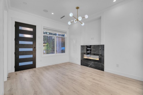 5970 127A Street, Surrey, BC 