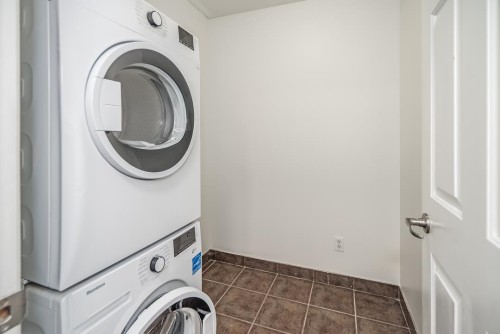 205-9124 Glover Road, Langley, BC 