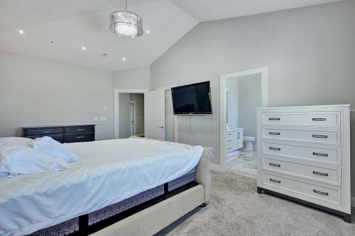 7715 154A Street, Surrey, BC 