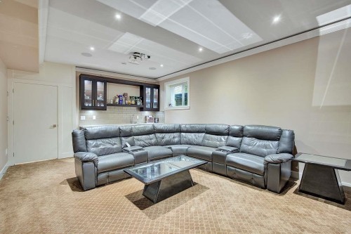 7715 154A Street, Surrey, BC 