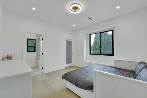 15711 Aster Road, Surrey, BC 