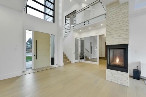 15711 Aster Road, Surrey, BC 