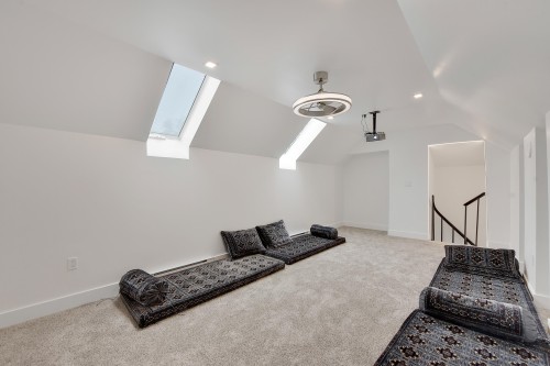 15711 Aster Road, Surrey, BC 