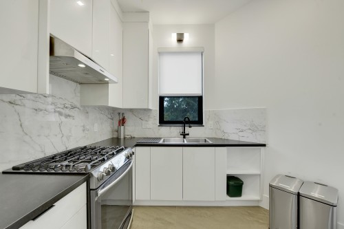 15711 Aster Road, Surrey, BC 