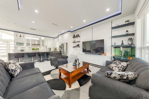 12785 59A Avenue, Surrey, BC 