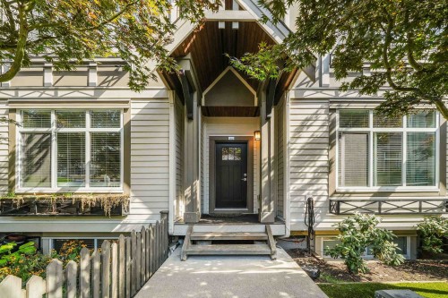 32-6588 195A Street, Surrey, BC 