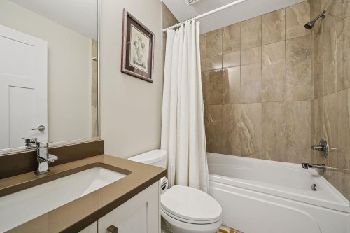 32-6588 195A Street, Surrey, BC 