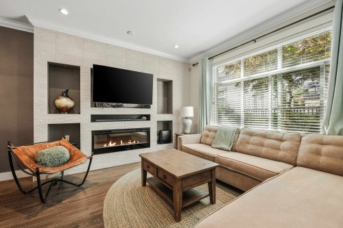 32-6588 195A Street, Surrey, BC 