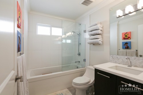 942 Maple Street, White Rock, BC 