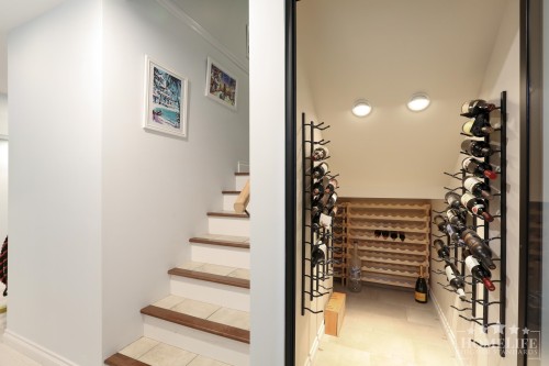 942 Maple Street, White Rock, BC 