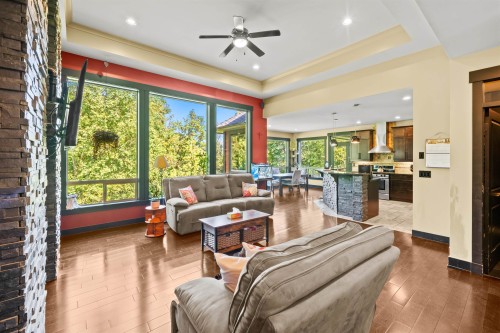 2518 Whatcom Road, Abbotsford, BC 