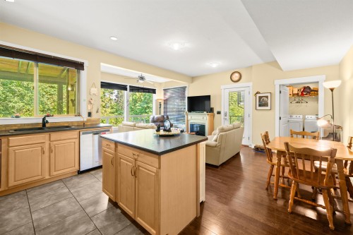 2518 Whatcom Road, Abbotsford, BC 