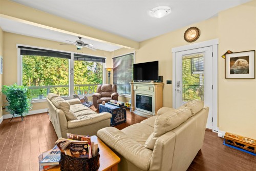 2518 Whatcom Road, Abbotsford, BC 