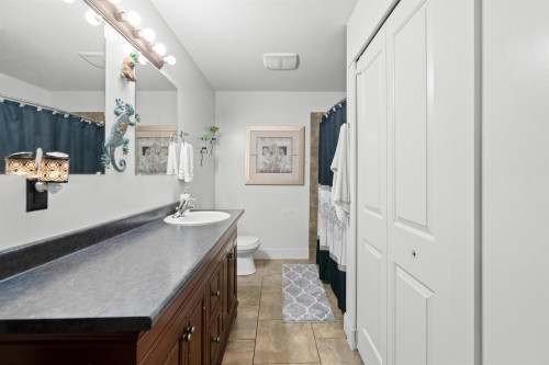 2518 Whatcom Road, Abbotsford, BC 