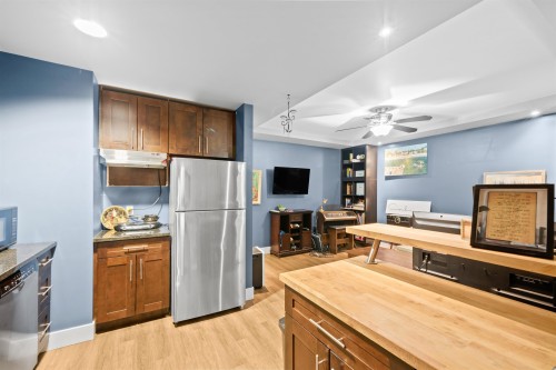 2518 Whatcom Road, Abbotsford, BC 