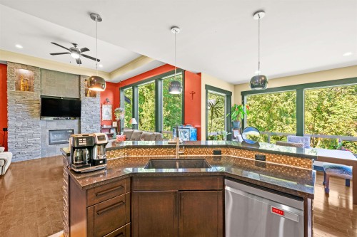 2518 Whatcom Road, Abbotsford, BC 