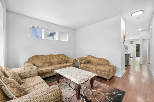 76-6299 144 Street, Surrey, BC 