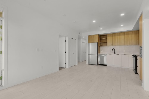 509-13439 94A Avenue, Surrey, BC 