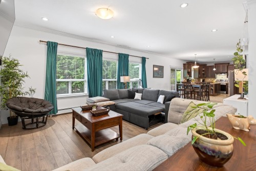 7227 202 Street, Langley, BC 