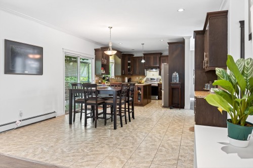 7227 202 Street, Langley, BC 