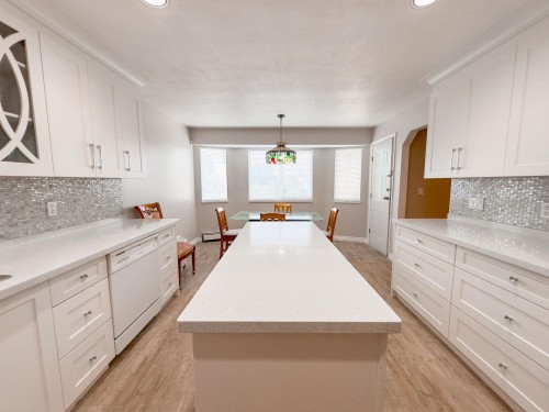 13699 58A Avenue, Surrey, BC 