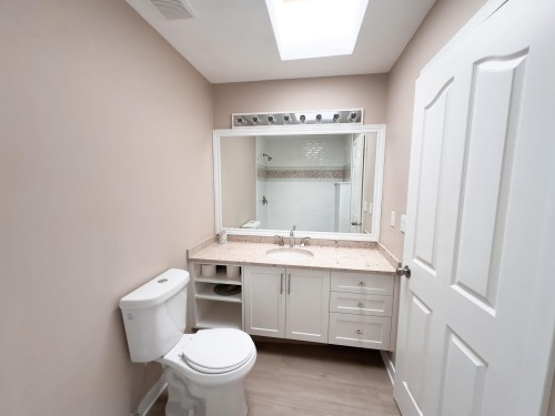 13699 58A Avenue, Surrey, BC 