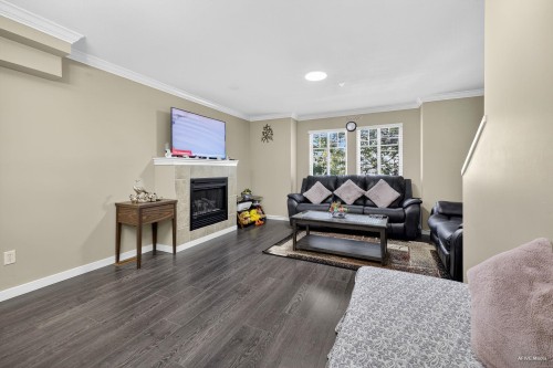 112-12711 64 Avenue, Surrey, BC 