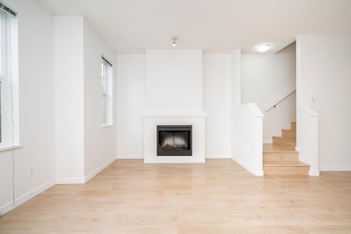 19-8385 Delsom Way, Delta, BC 