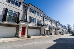 47-2070 Oak Meadows Drive  Surrey, BC V3Z 1J1