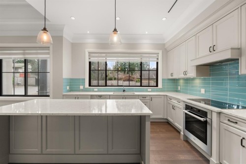 13096 24 Avenue, Surrey, BC 