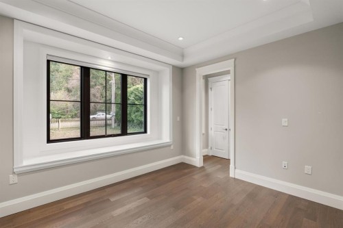 13096 24 Avenue, Surrey, BC 