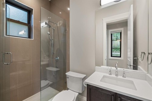 13096 24 Avenue, Surrey, BC 