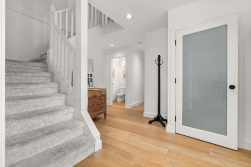 6185 170A Street, Surrey, BC 