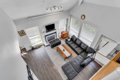 21-12172 72 Avenue, Surrey, BC 